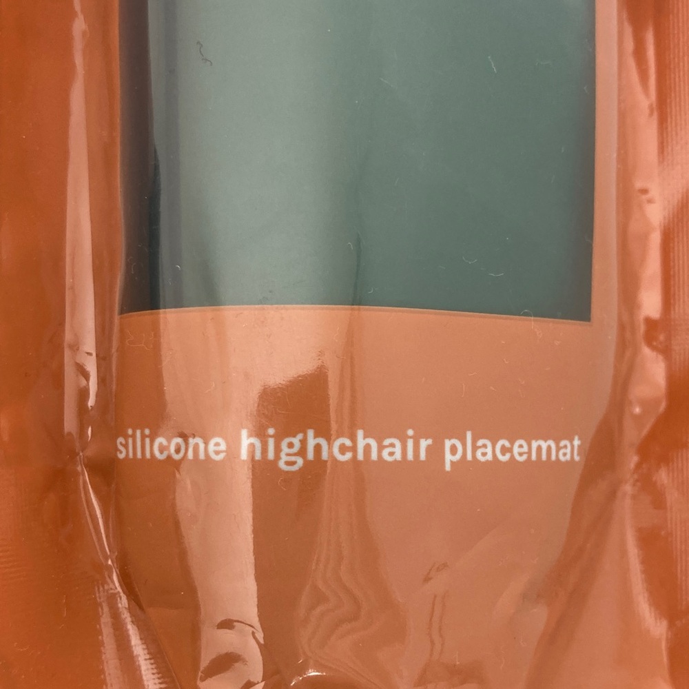 #178. 🆕 NWOT - Yeah Baby Goods - Silicone Highchair Placemat in Green - Picture 2 of 3